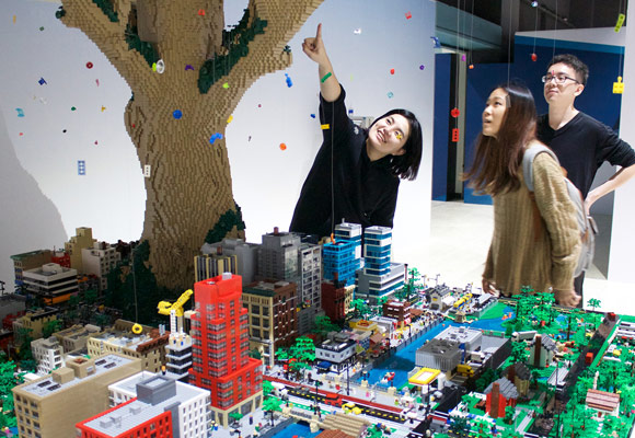 Brick Masters Studio exhibition at The Discovery in Reno, Nevada